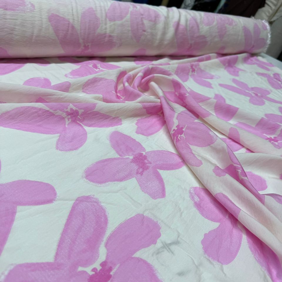 Ayrobin Kumaş Çiçek Desenli En 150 cm Modal Kumaş Pembe Renk