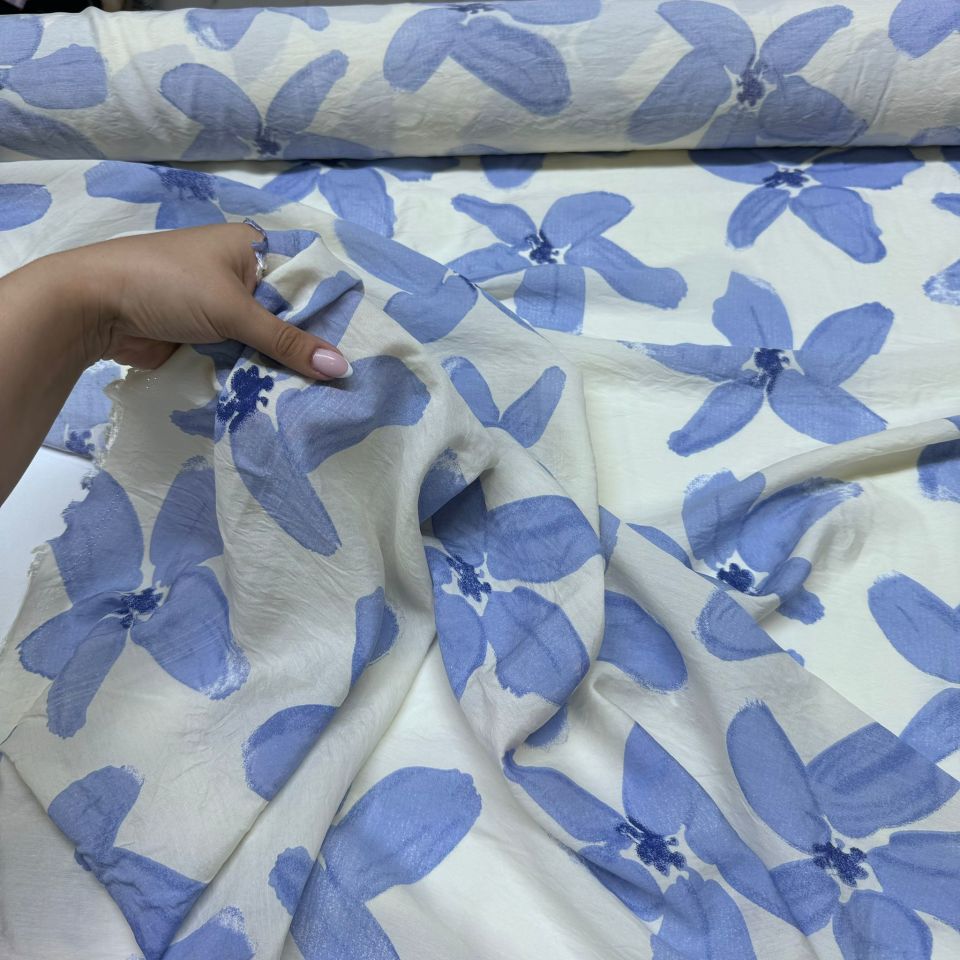 Ayrobin Kumaş Çiçek Desenli En 150 cm Modal Kumaş Mavi Renk