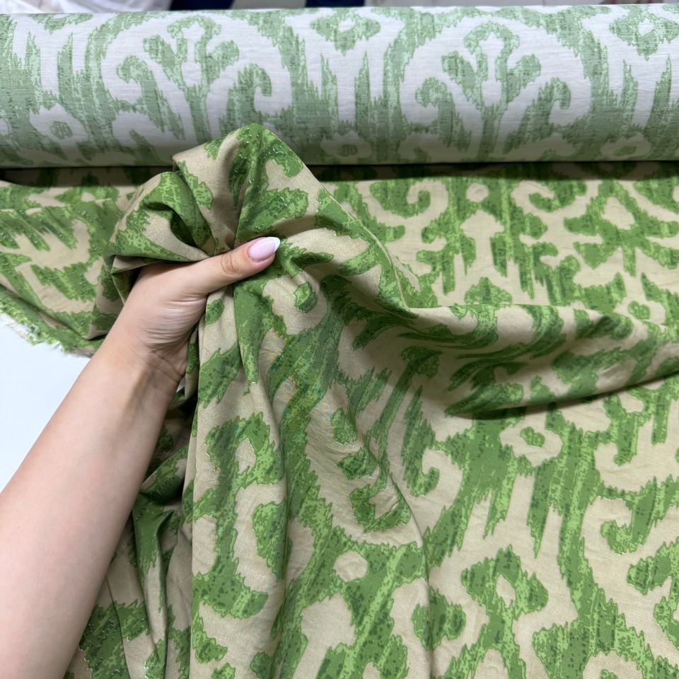 Ayrobin Kumaş Modal Çift En Fransız Çiçek Desenli Yeşil Renk