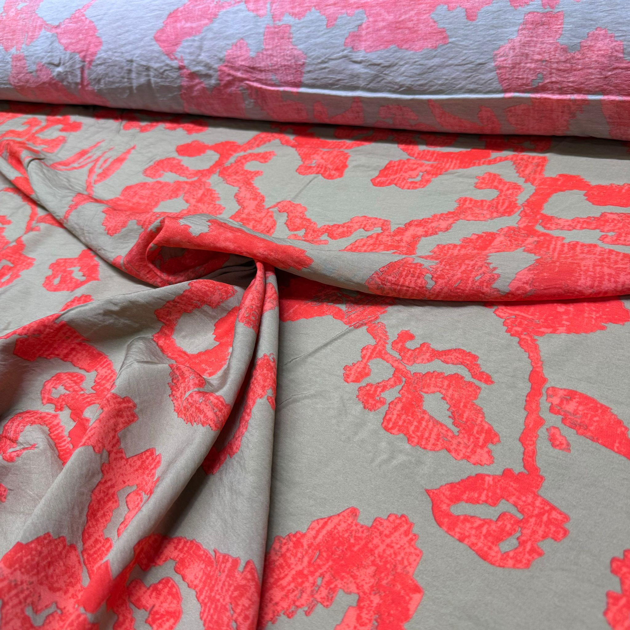 Ayrobin Kumaş Modal Çift En Desenli Turuncu Renk