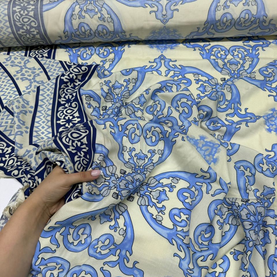 İthal Viskon Kumaş %100 Pamuk Sulu Çiçek Desenli Mavi