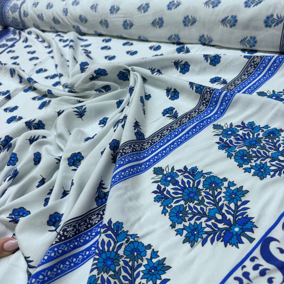 İthal Viskon Kumaş %100 Pamuk Eteği Sulu Desenli Mavi Lacivert Çiçekli