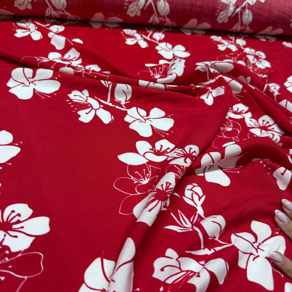 İthal Viskon Kumaş %100 Pamuk Kırmızı Çiçek Desenli