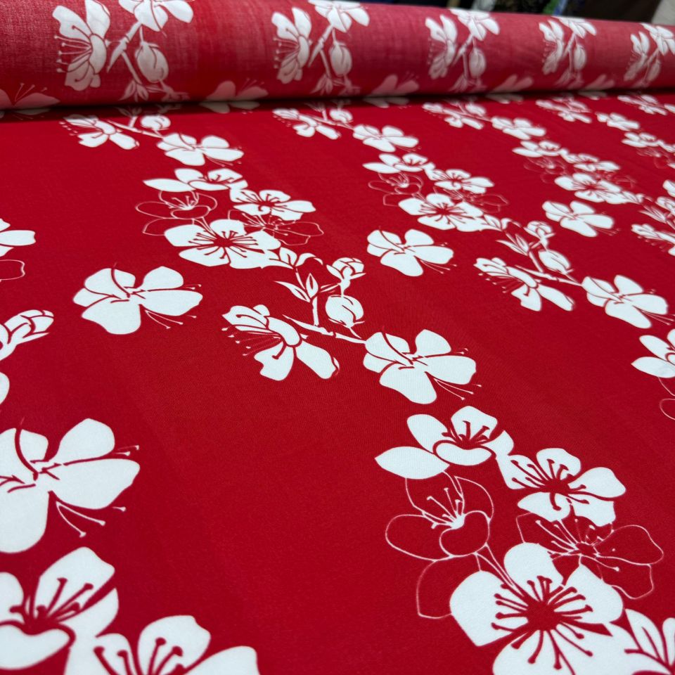 İthal Viskon Kumaş %100 Pamuk Kırmızı Çiçek Desenli