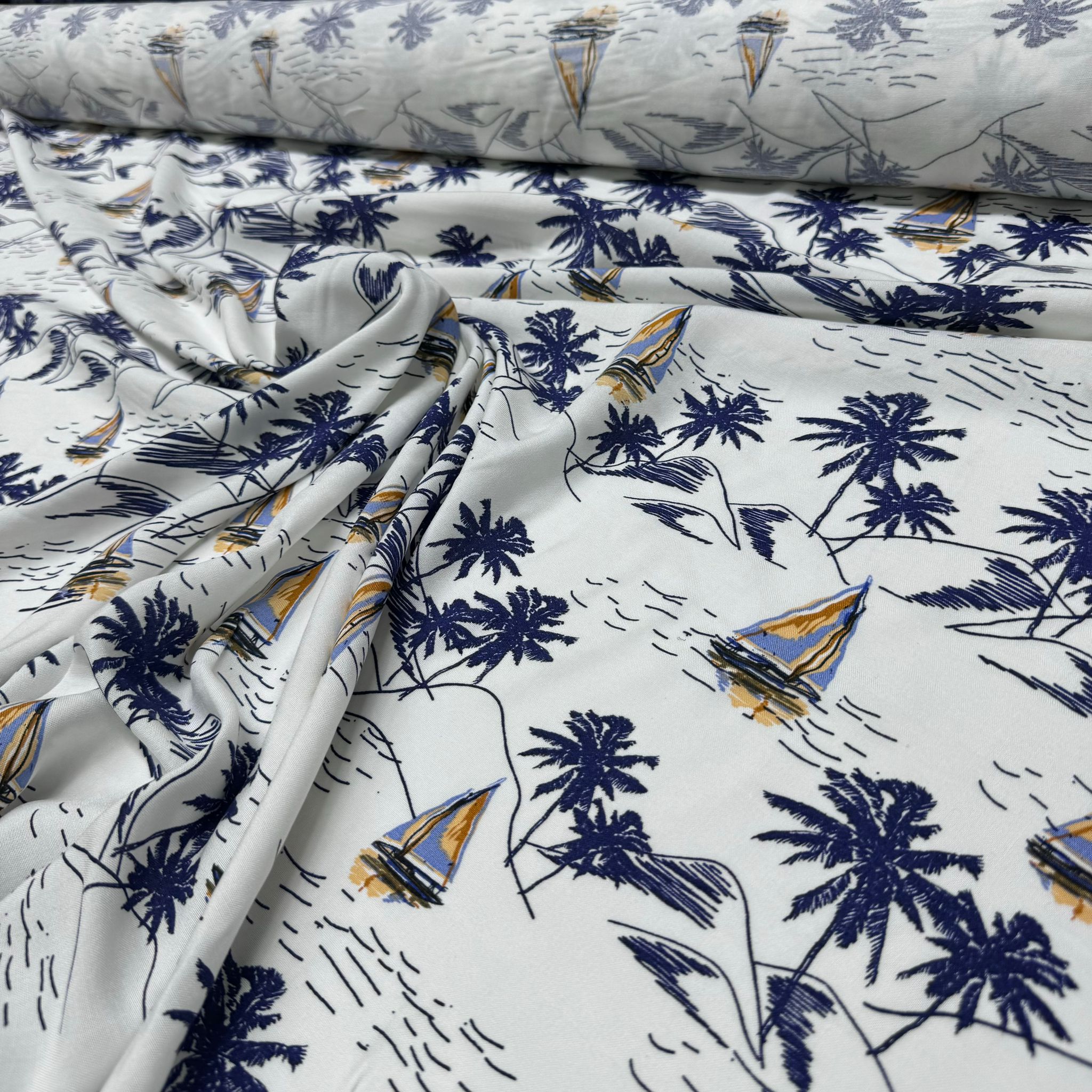 İthal Viskon Kumaş %100 Pamuk Beyaz Renk Deniz Temalı Yelkenli