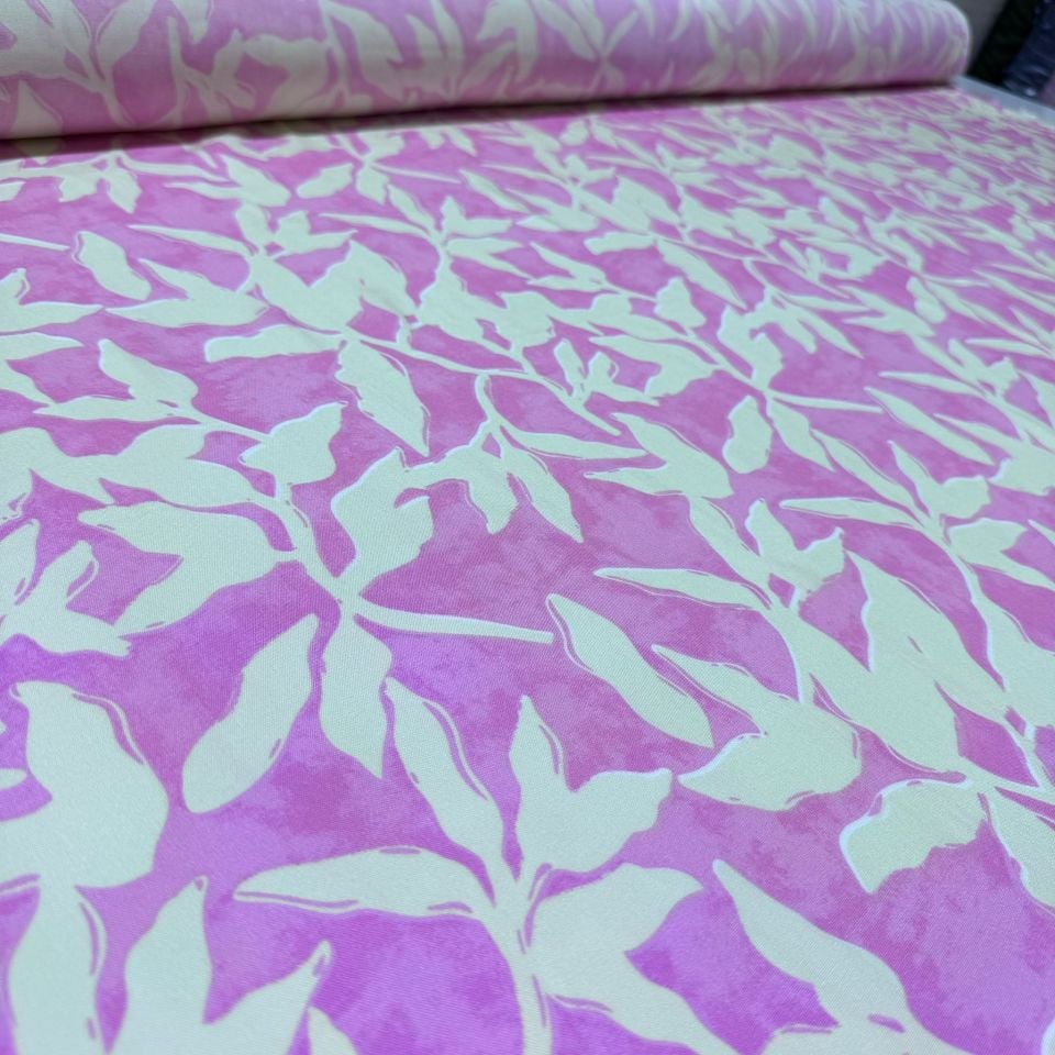 İthal Viskon Kumaş %100 Pamuk Pembe Renk Yaprak Desen