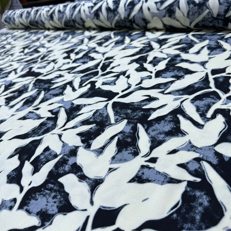 İthal Viskon Kumaş %100 Pamuk Antrasit Renk Yaprak Desen