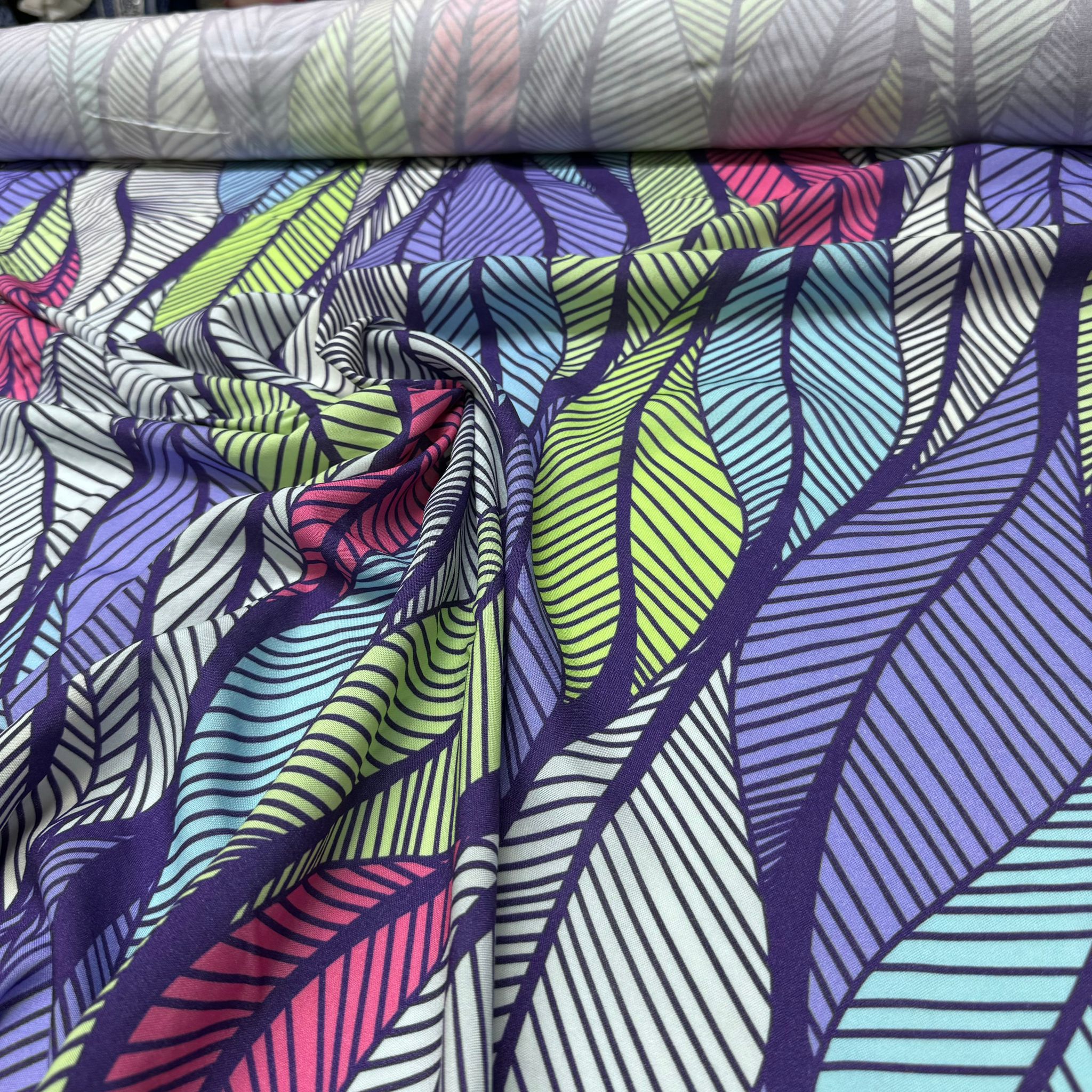 İthal Viskon Kumaş %100 Pamuk Şal Desen Çok Renkli