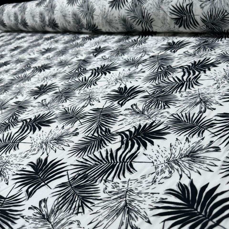 İthal Viskon Kumaş %100 Pamuk Siyah Beyaz Minik Yaprak Desenli