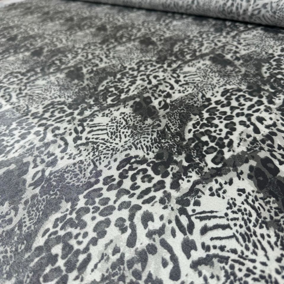 Floş Saten Kumaş Parlak Işıltılı Gri Renk Çift En