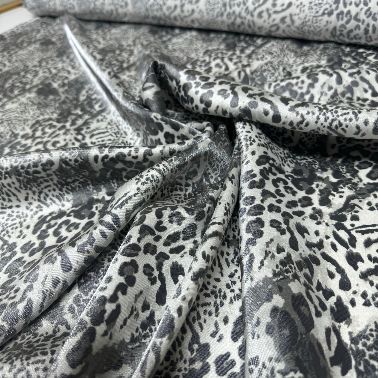 Floş Saten Kumaş Parlak Işıltılı Gri Renk Çift En