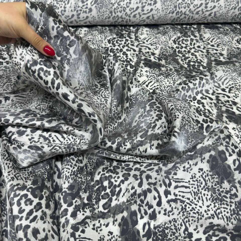 Floş Saten Kumaş Parlak Işıltılı Gri Renk Çift En