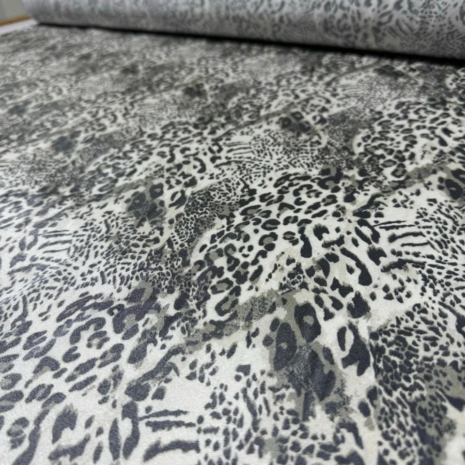 Floş Saten Kumaş Parlak Işıltılı Gri Renk Çift En