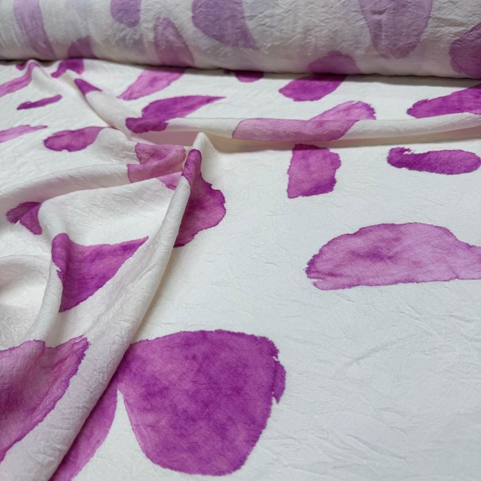 İpek Bambu Mango Şifon Kumaş Gül Yaprağı Desenli Pembe Renk