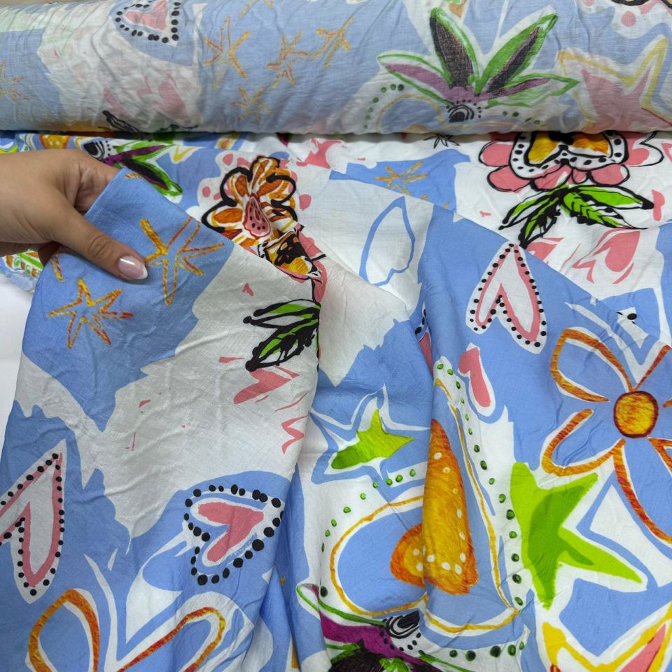 İpek Bambu Mango Şifon Kumaş Çiçek Desenli Kalpli Mavi Renk