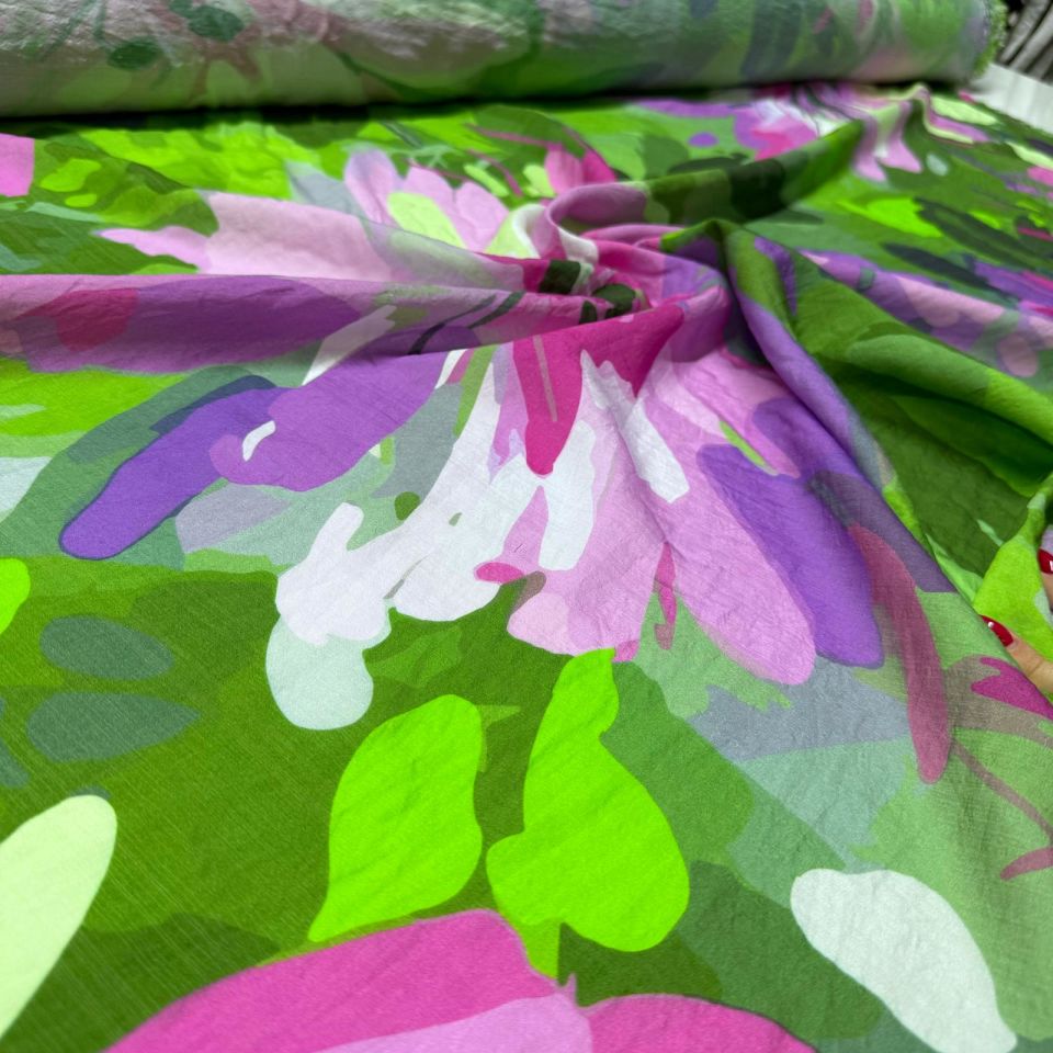 İpek Bambu Mango Şifon Kumaş Fıstık Yeşili Mor Renk Çiçek Desenli Çift En