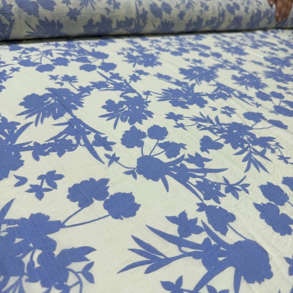 İpek Bambu Mango Şifon Kumaş Mavi Renk Çiçek Yaprak Desenli Çift En