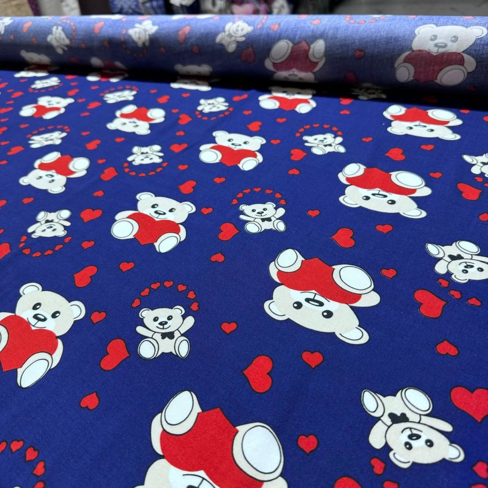 İthal Viskon Kumaş %100 Pamuk Çift En Lacivert Ayıcık Desen