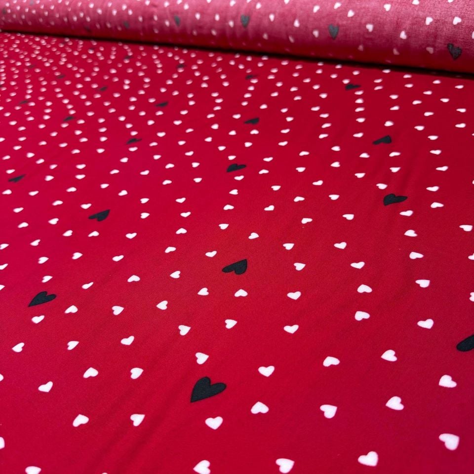 İthal Viskon Kumaş Çift En %100 Pamuk Kırmızı Kalp Desenli
