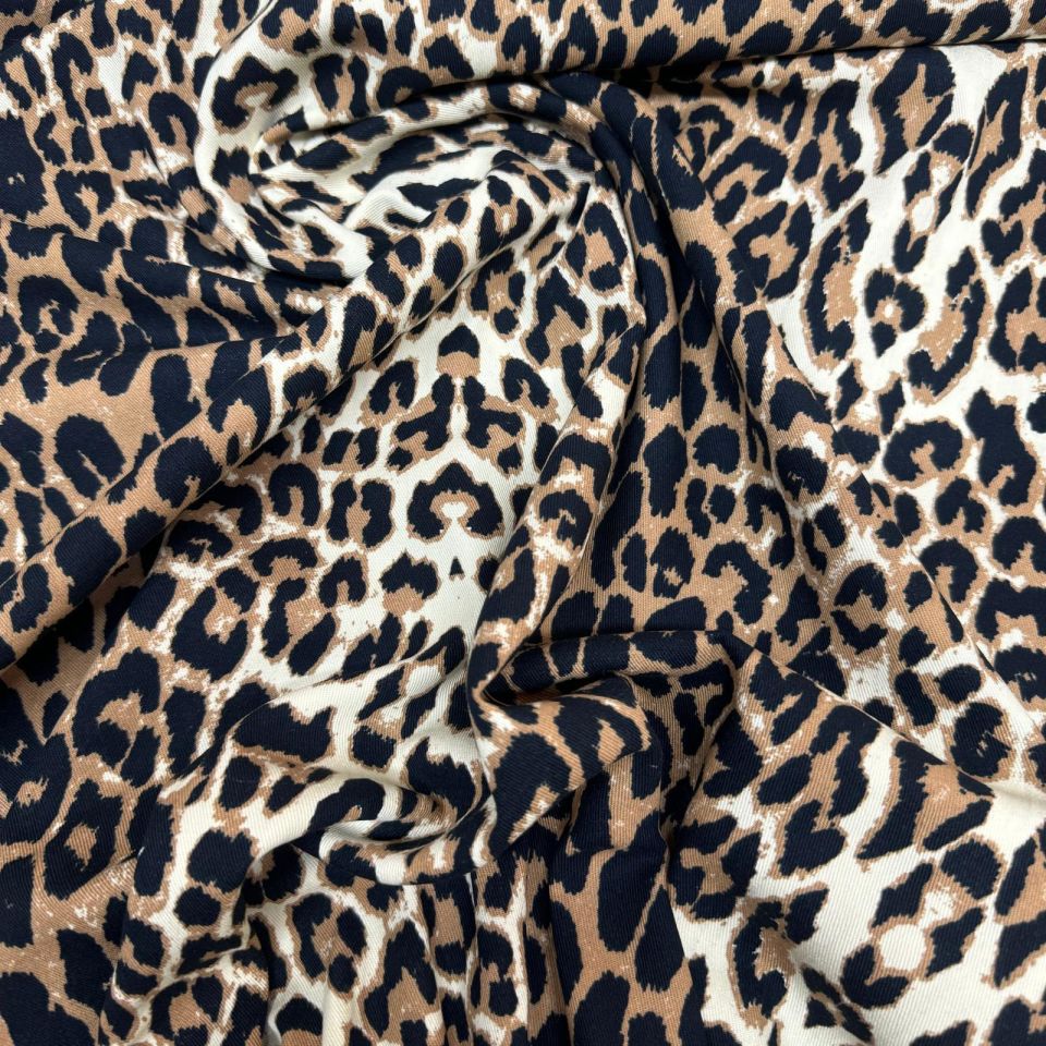 Gabardin Kumaş %100 Pamuk Leopar Desenli Çift En Kahverengi Renk