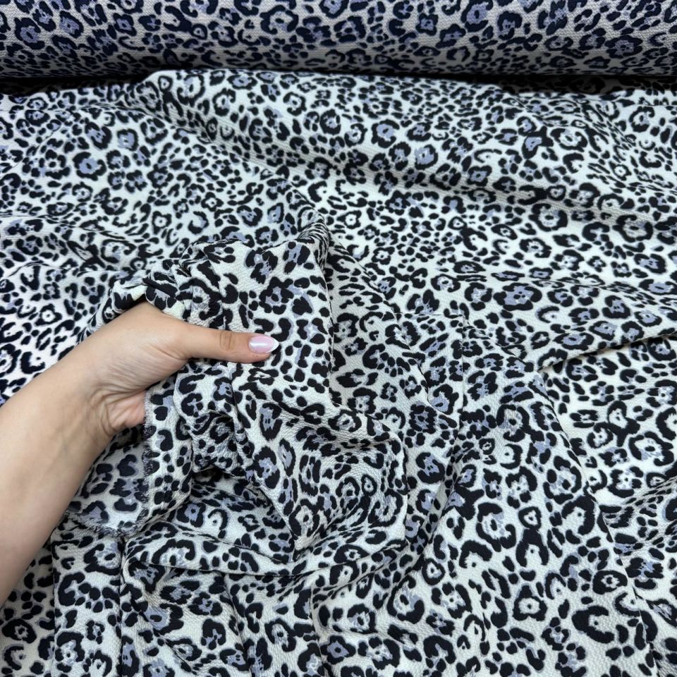 Krep Kumaş Çift En Leopar Desenli