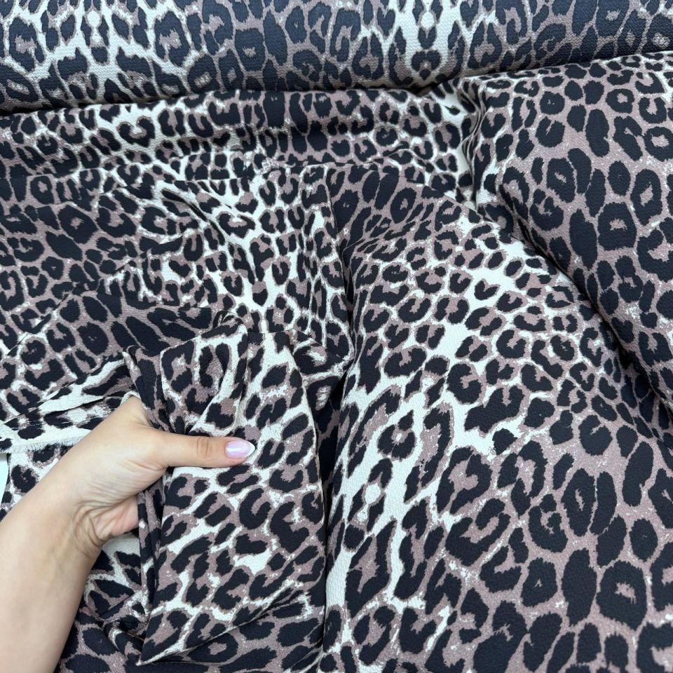 Krep Kumaş Çift En Leopar Desenli