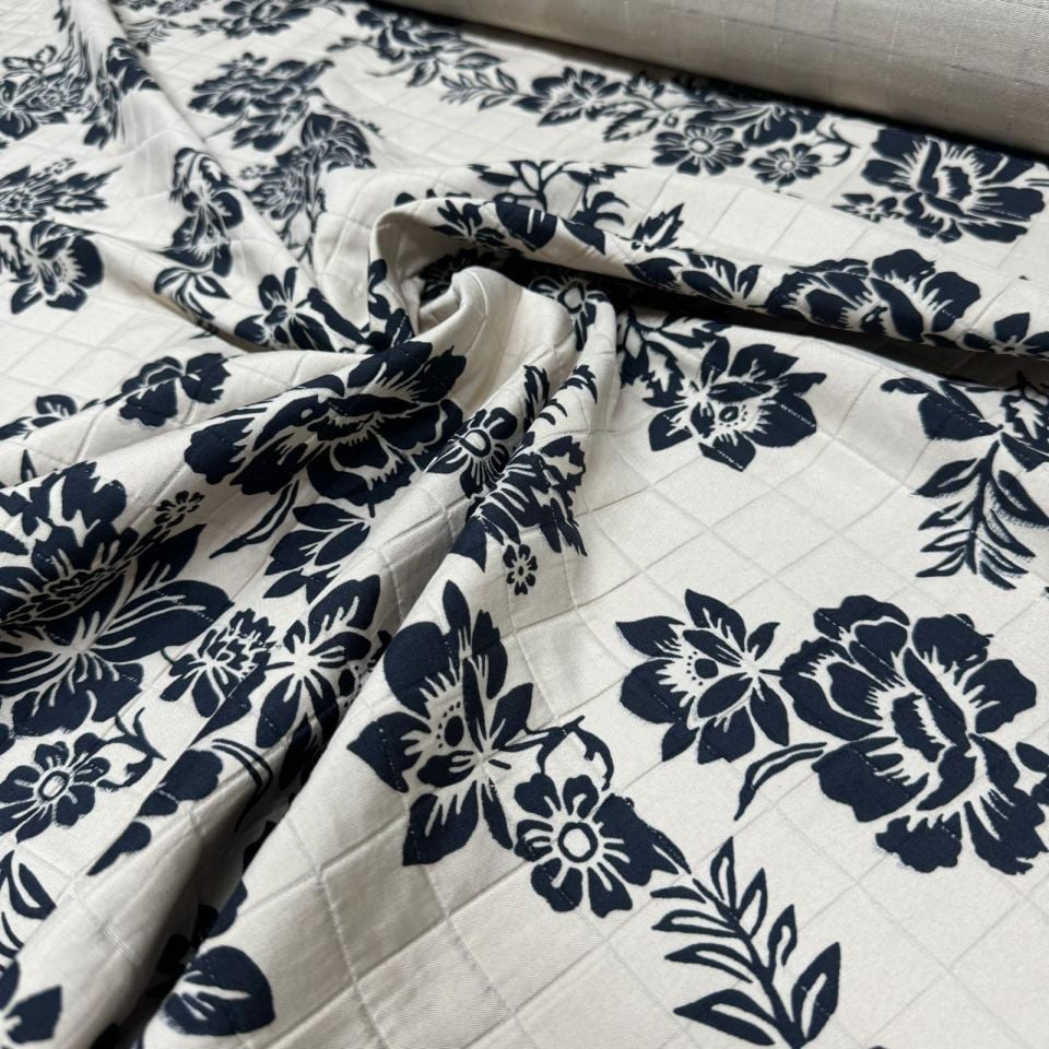 Kapitone Kumaş Çift En Bej Renk Çiçek Desenli