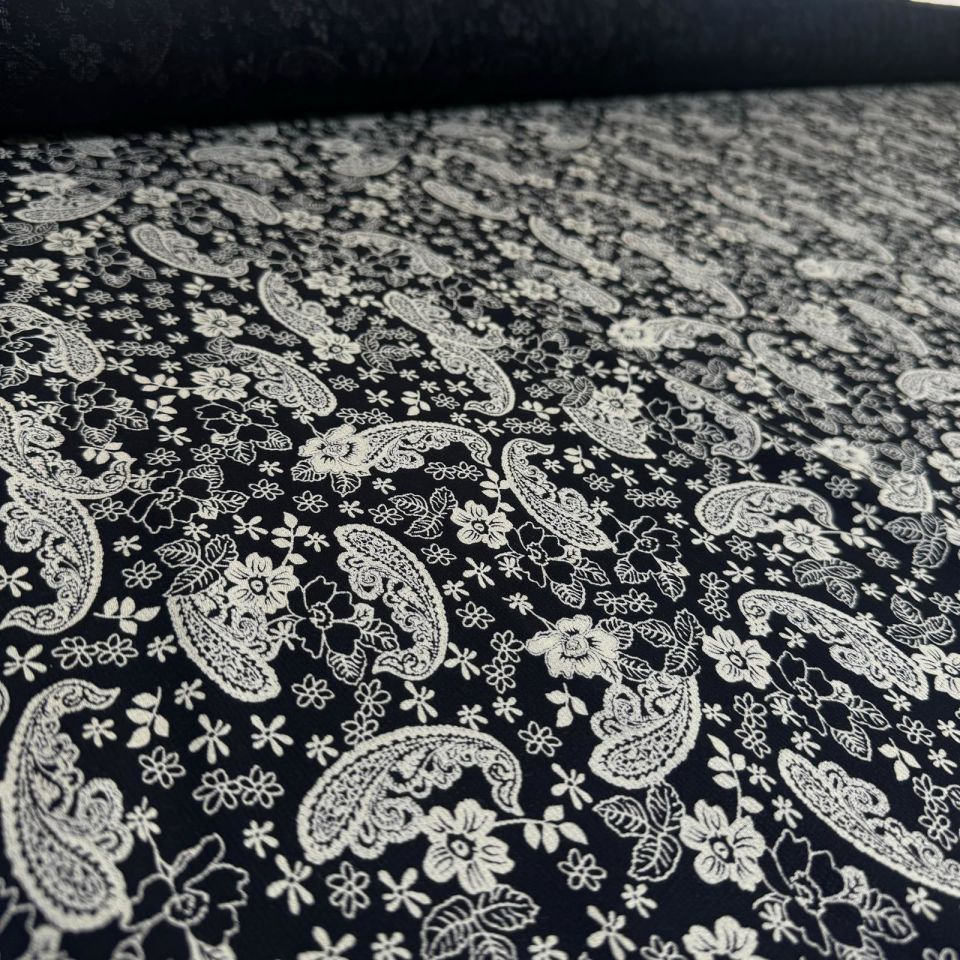 Fitilli Kord Empirme Viskon Kumaş En 180 cm Şal Desen Çiçekli Siyah