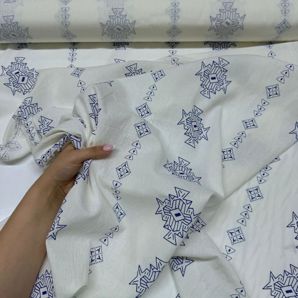 Organik Pamuk Şile Bezi Kumaş Mavi Renk Etnik Desenli Beyaz Zemin