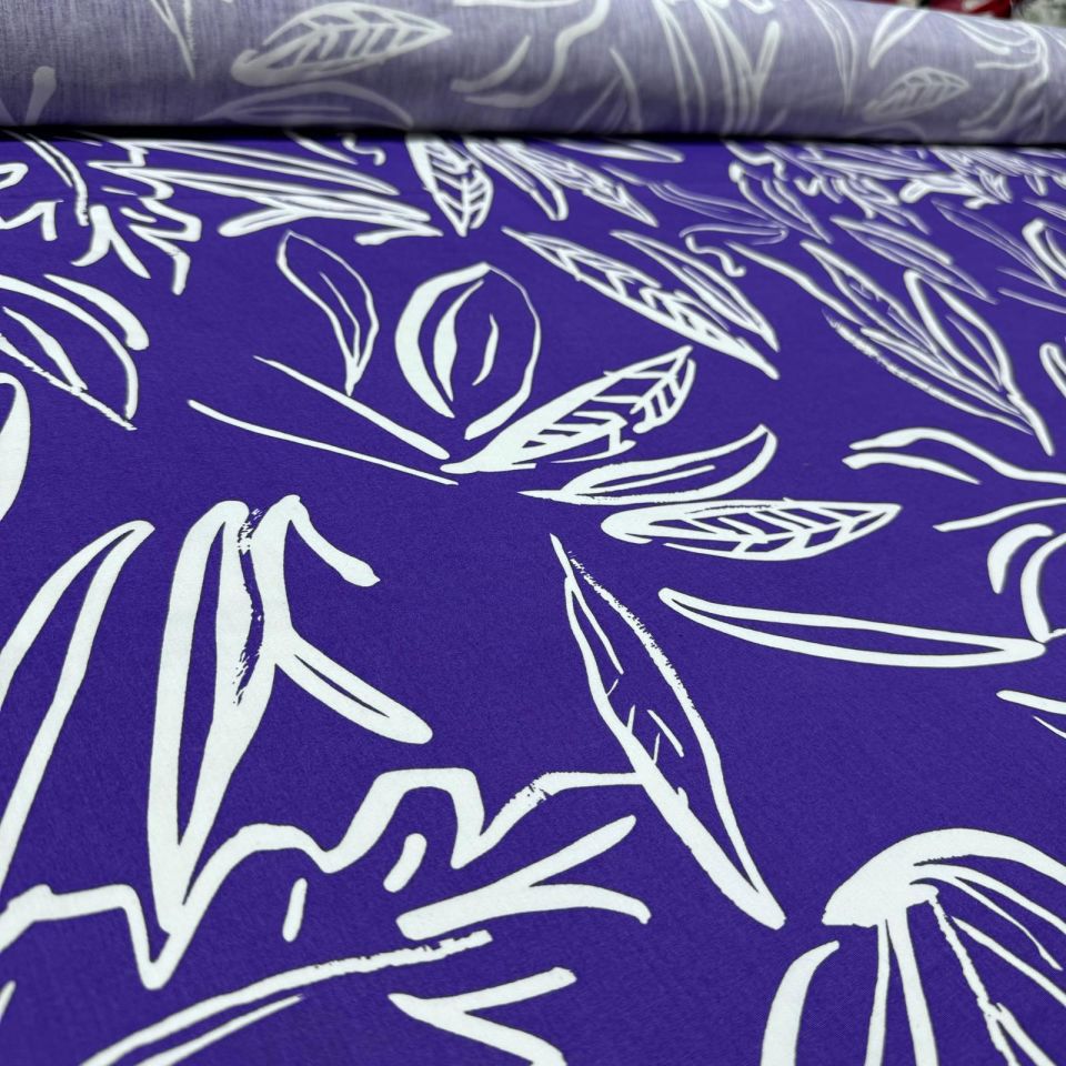 Poplin Kumaş Çift En Yaprak Desenli Mor Renk