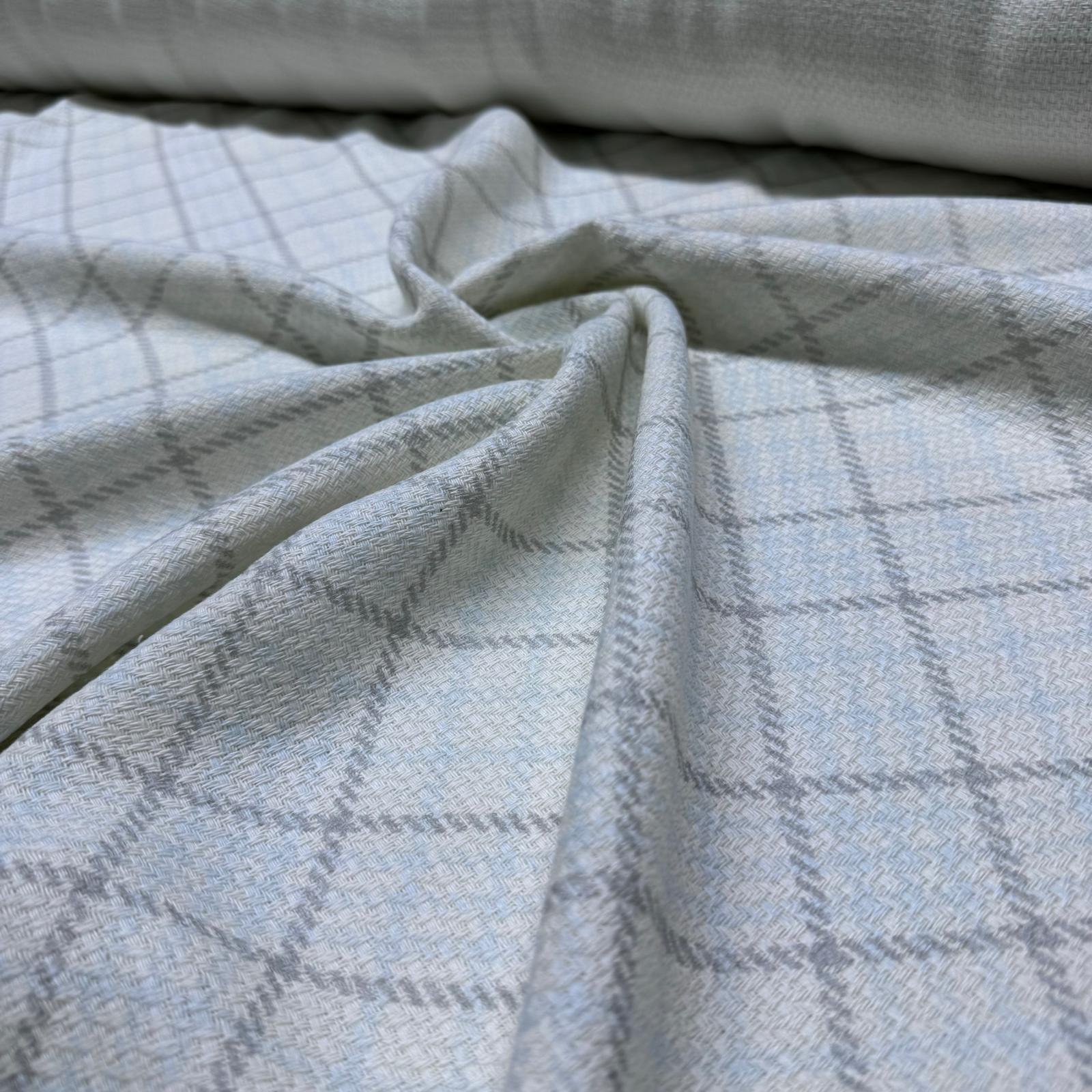 Tüvit Şanel Kumaş Buz Mavi Kareli Çift En