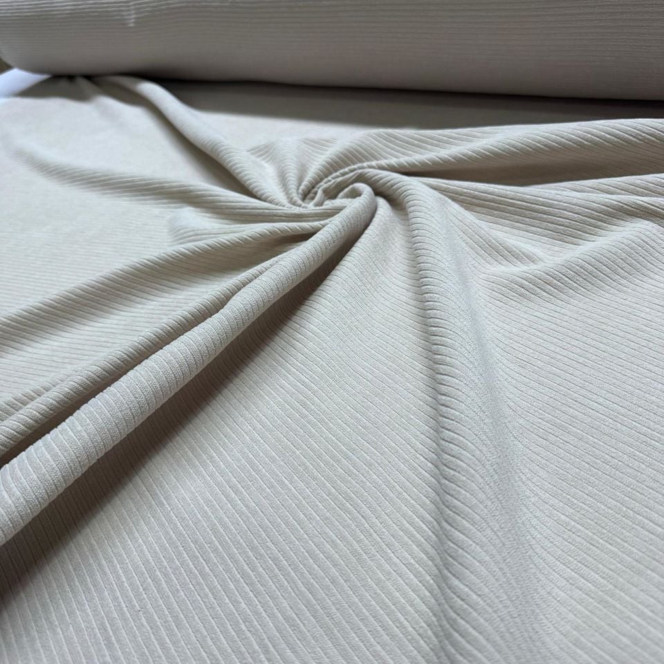 İtalyan Fitilli Kadife Kumaş Çift En Ekru