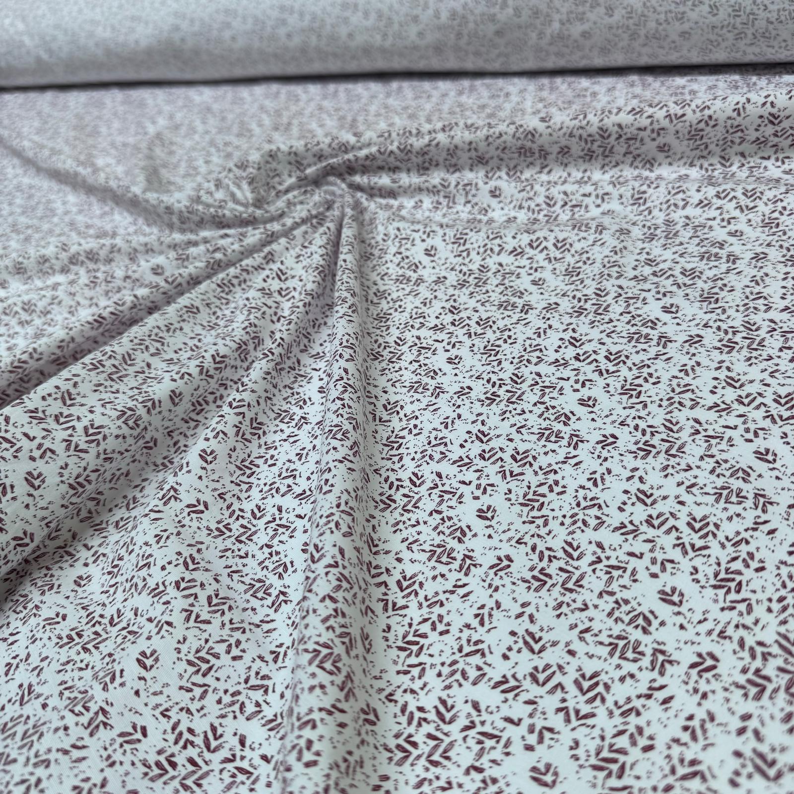 Poplin Kumaş Çift En Desenli Beyaz Zemin