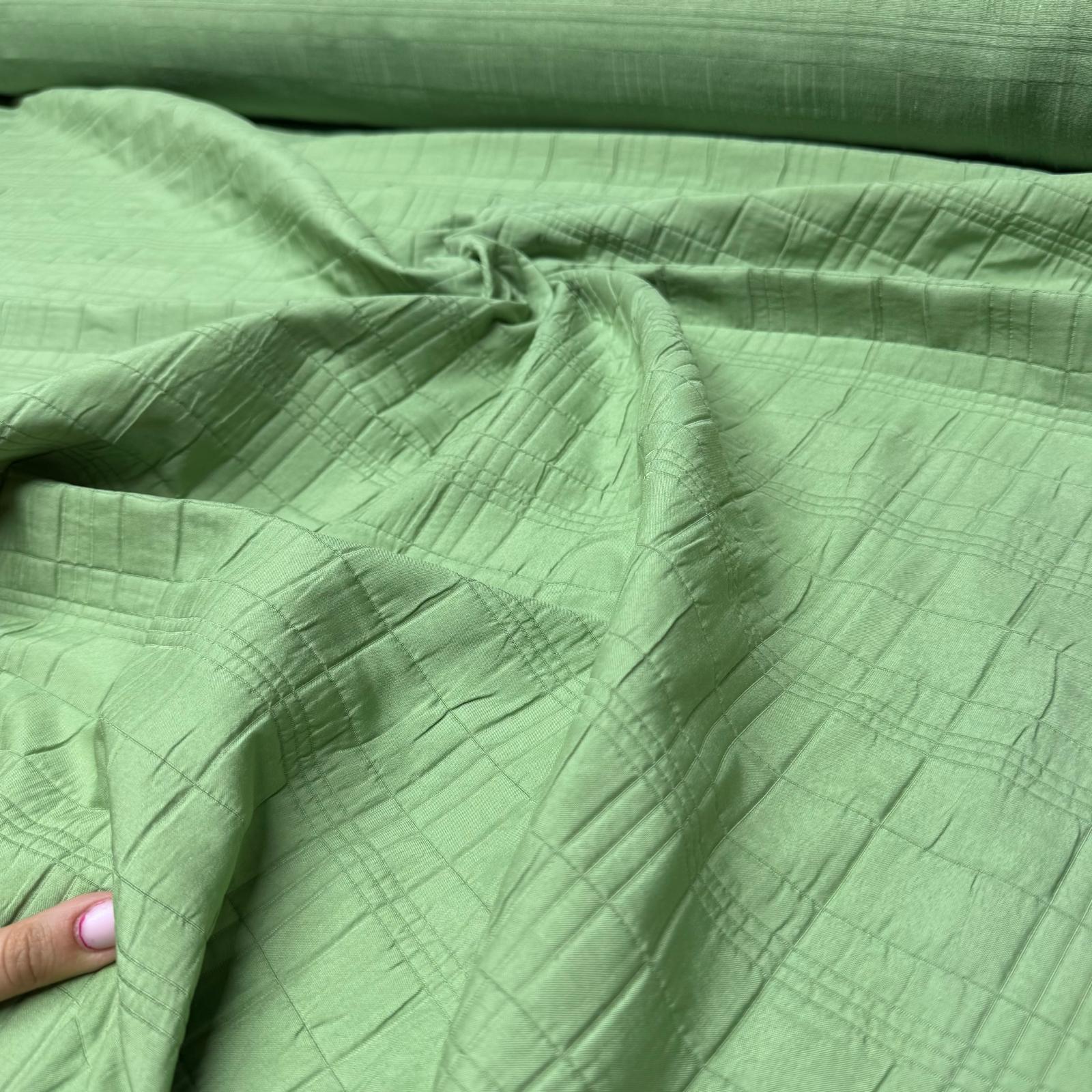 Kapitone Kumaş Çift En Fıstık Yeşili