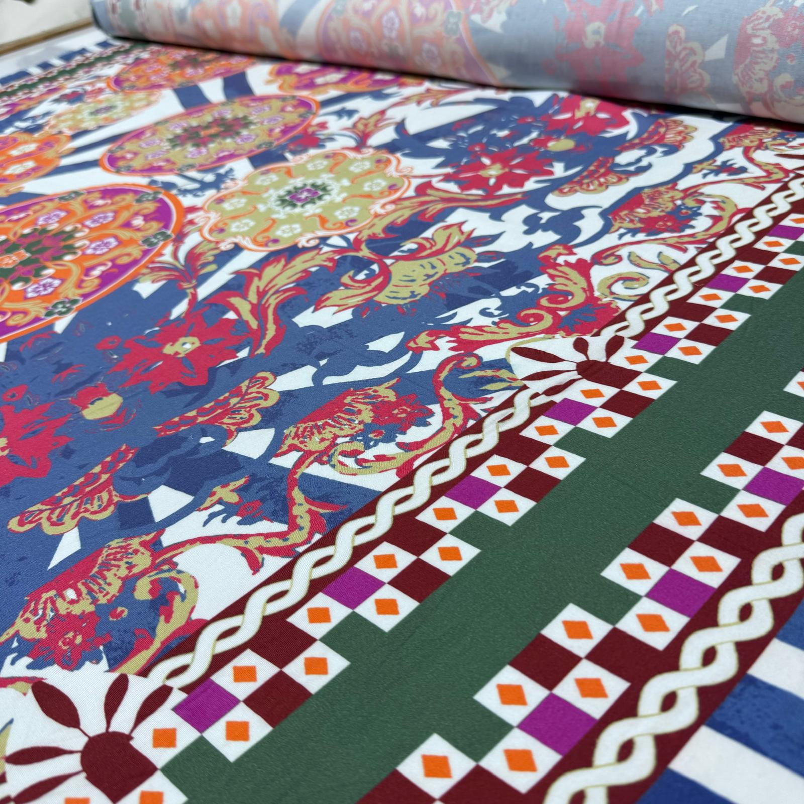 İthal Viskon Kumaş %100 Pamuk Sulu Desen Turuncu Çiçek Etnik Desenli