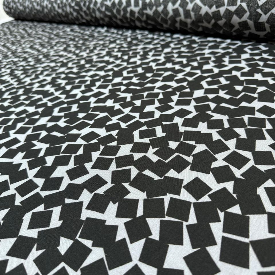 İthal Viskon Kumaş %100 Pamuk Gri Siyah Renk Kare Desenli