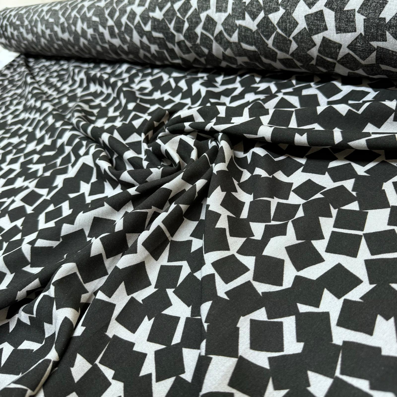 İthal Viskon Kumaş %100 Pamuk Gri Siyah Renk Kare Desenli