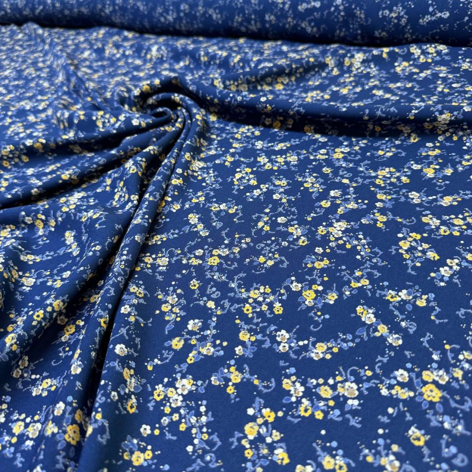 İthal Viskon Kumaş %100 Pamuk Çift En Lacivert Renk Küçük Çiçek Desenli Empirme