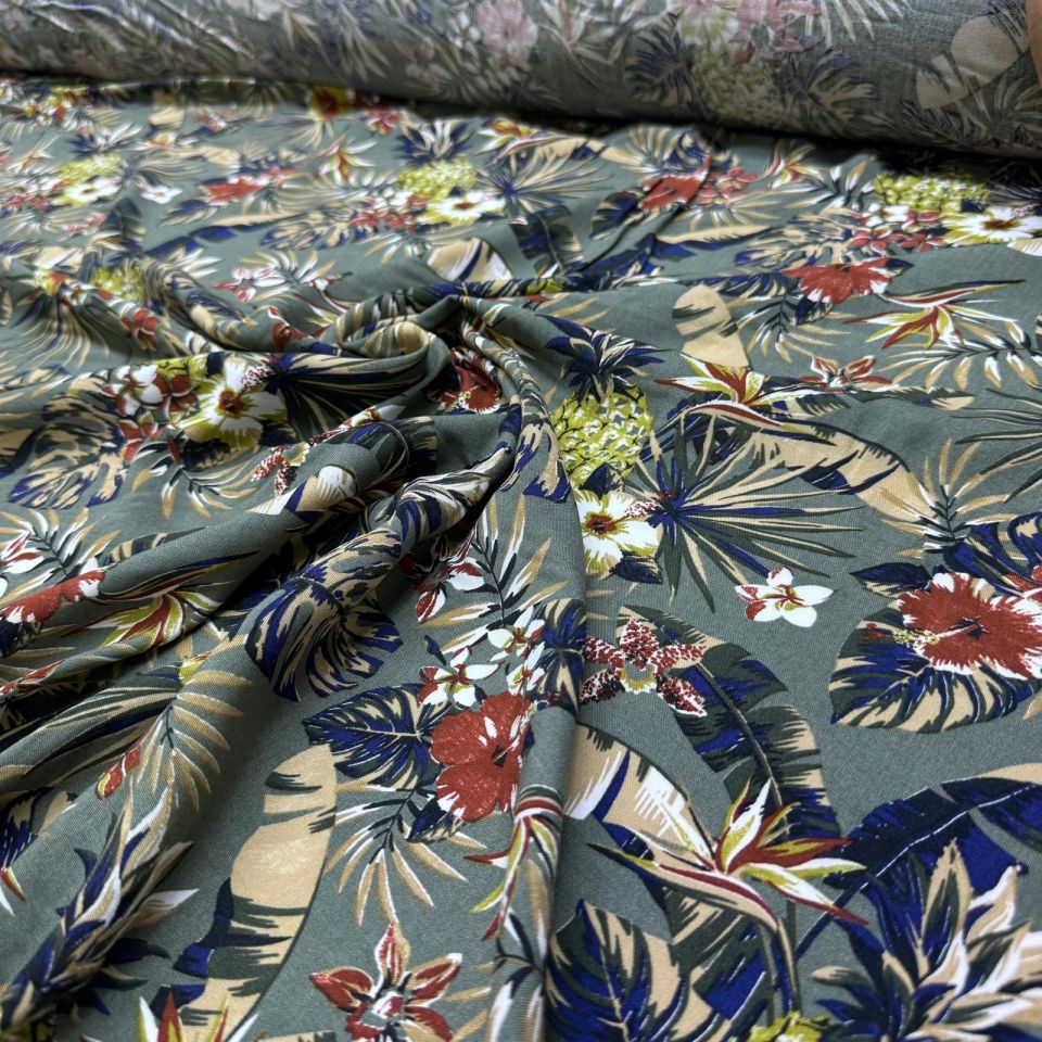 İthal Viskon Kumaş %100 Pamuk Çift En Yeşil Renk Çiçek&Yaprak Desen