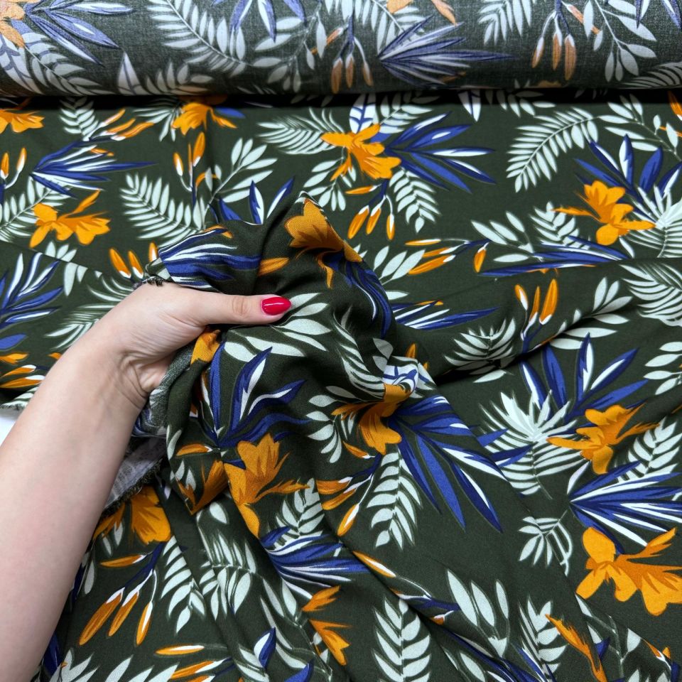 İthal Viskon Kumaş %100 Pamuk Çift En Yeşil Turuncu Renk Çiçek Desenli