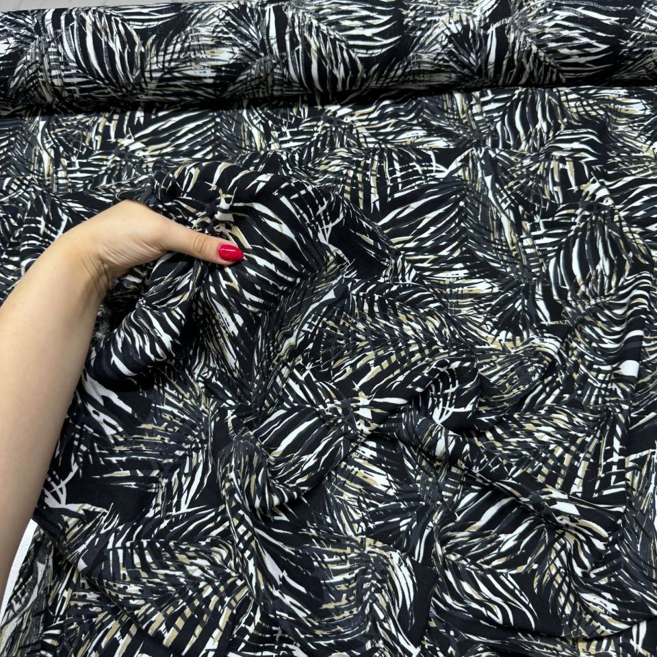 İthal Viskon Kumaş %100 Pamuk Çift En Siyah Yaprak Desenli