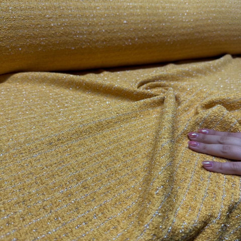 Tüvit Şanel Kumaş Buklet Çift En Sarı/Hardal Simli Çizgili Desen