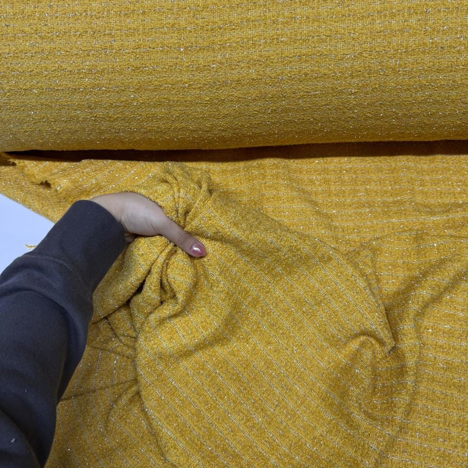 Tüvit Şanel Kumaş Buklet Çift En Sarı/Hardal Simli Çizgili Desen