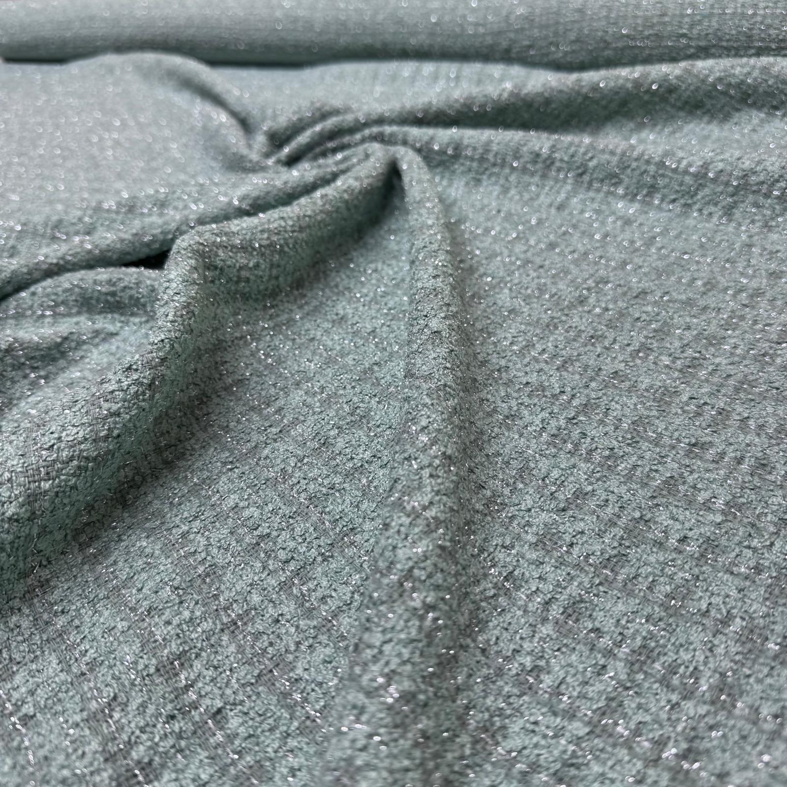 Tüvit Şanel Kumaş Buklet Çift En Mint Yeşili Renk Simli Çizgili Desen