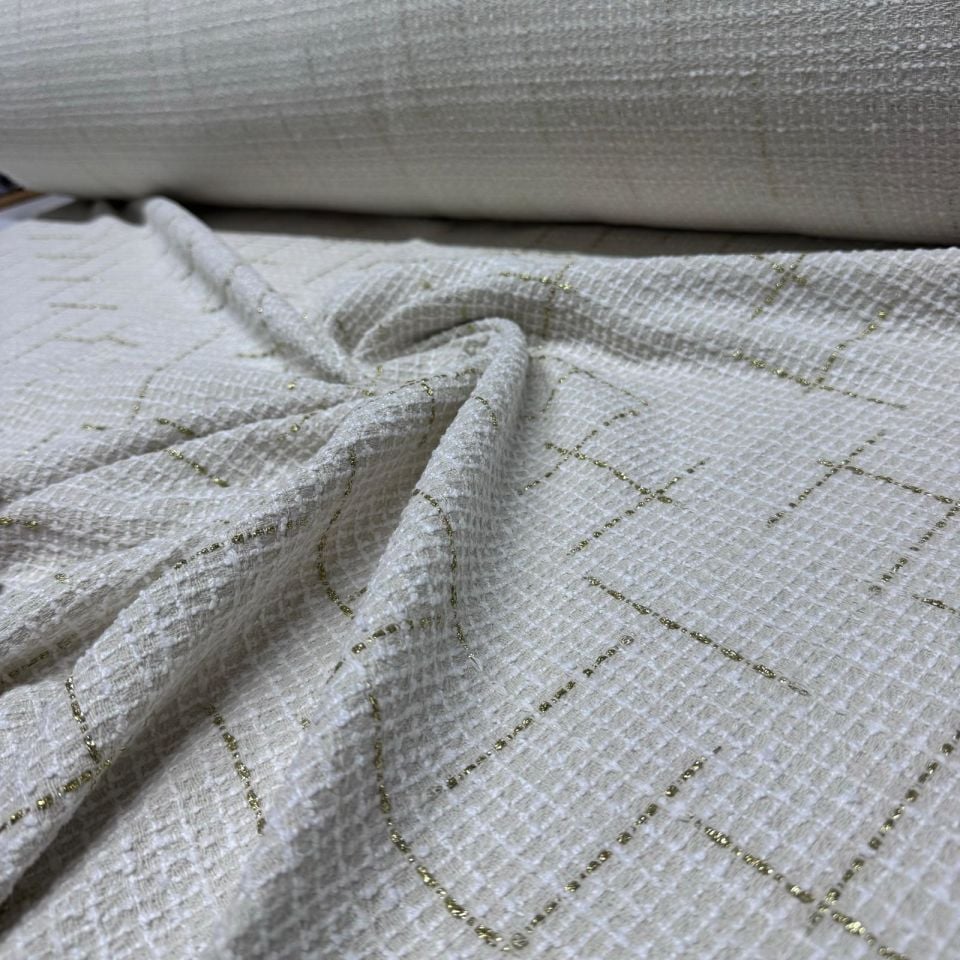 Tüvit Desenli Şanel Kumaş Gold Detaylı Ekru Renk Çift En