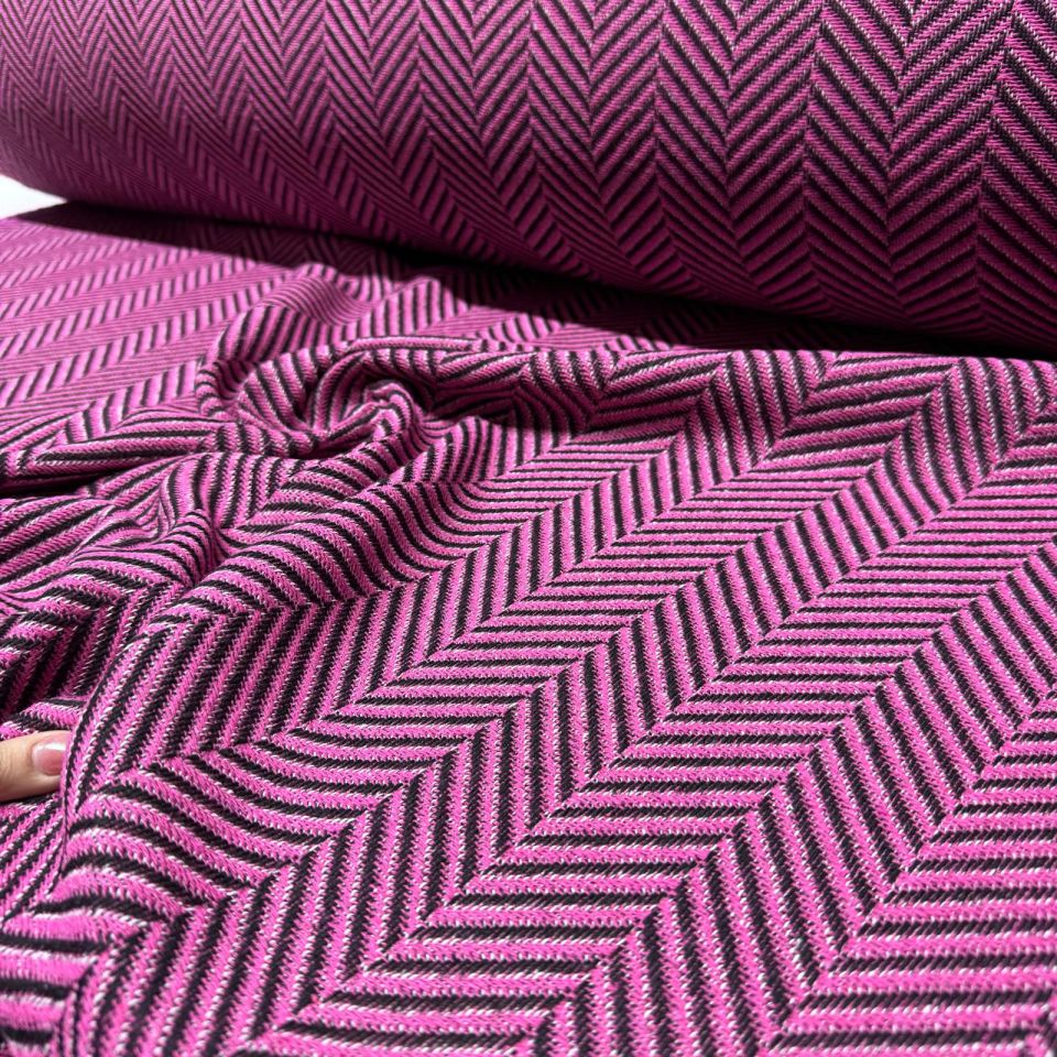 Tüvit Şanel Kumaş Zikzak Desenli Balıksırtı Kışlık Çift En Pembe Renk