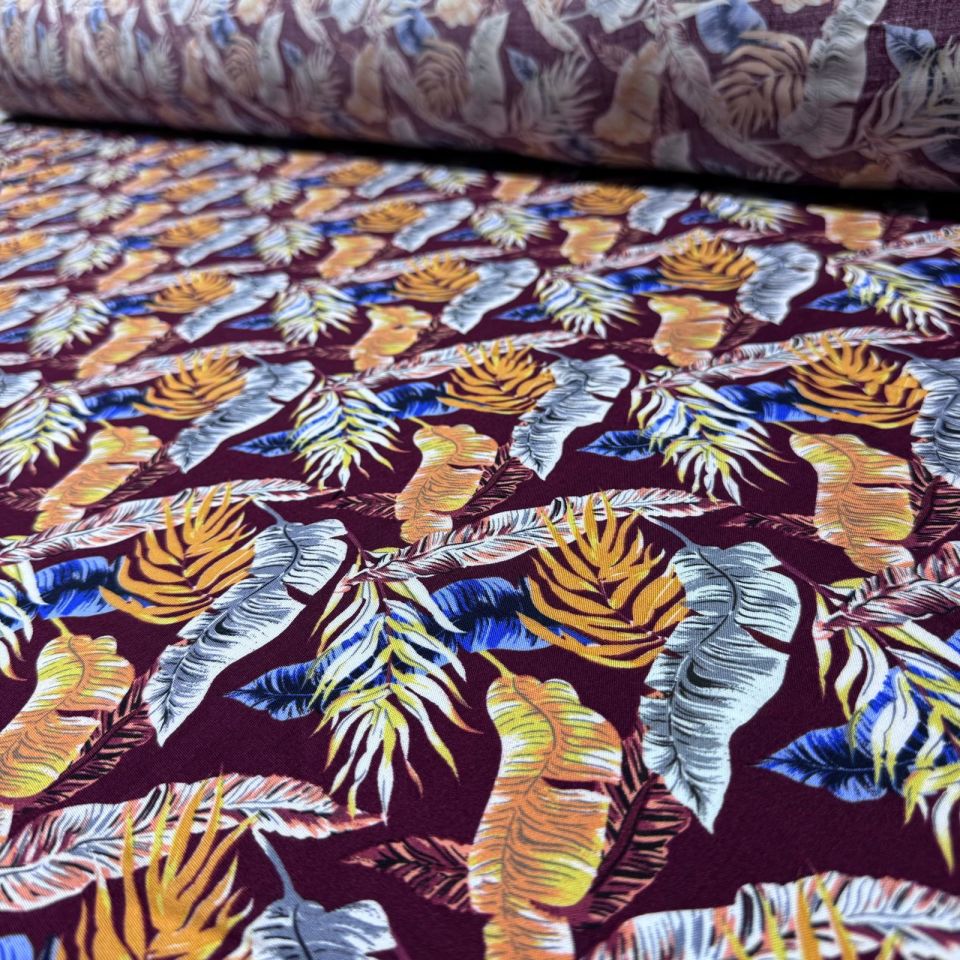 İthal Viskon Kumaş %100 Pamuk Çift En Bordo Zemin Turuncu Yaprak Desen