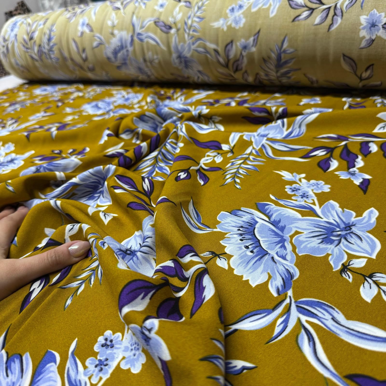 İthal Viskon Kumaş %100 Pamuk Çift En Çiçek Desenli Empirme Hardal