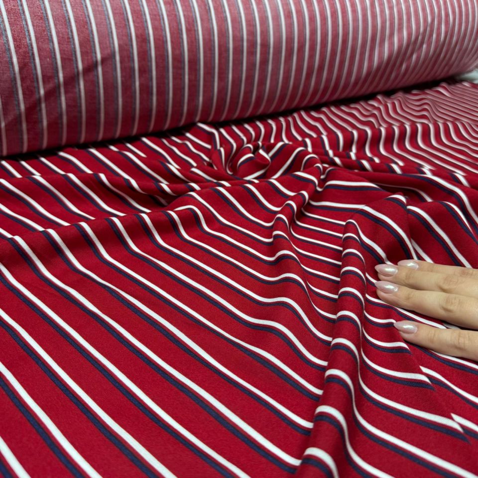 İthal Viskon Kumaş %100 Pamuk Çift En Bordo Renk Boyuna Çizgi Desenli