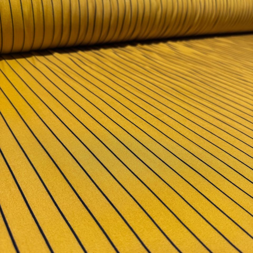 İthal Viskon Kumaş %100 Pamuk Çift En Sarı Renk Boyuna Çizgi Desenli